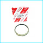 Desplazable Toyota Hilux 2016-2019 5-6ta Original (Leg 4872)
