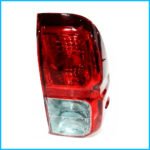 Faro Toyota Hilux Trasero 2016 2017 2018 T / Valeo Derecho A (4700-alt)
